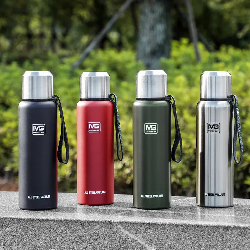 Termo UPORS Gran Capacidad | Acero Inoxidable con Soga | 500/700/1000/1500ml | Para Exterior y Viajes