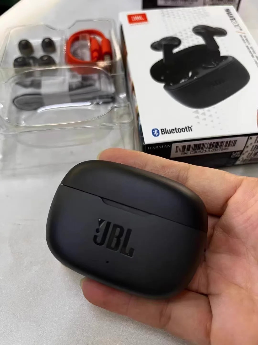 Auriculares Bluetooth TWS JBL Wave 200 | Cancelación de Ruido | HiFi | Deportivos | Resistentes al Agua